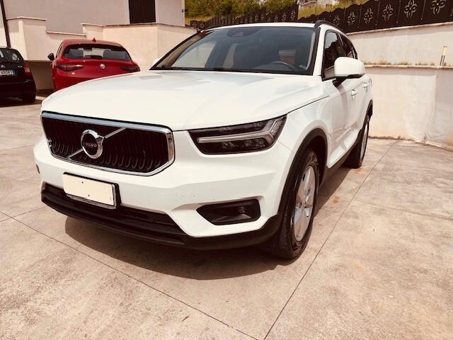 VOLVO XC40 D3 150 CV DIGITAL COCKPIT UNIPRO'