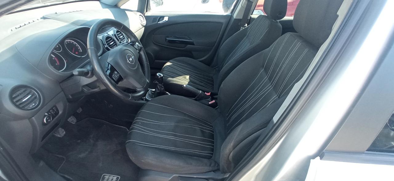 Opel Corsa 1.3 CDTI 75CV LEGGI!