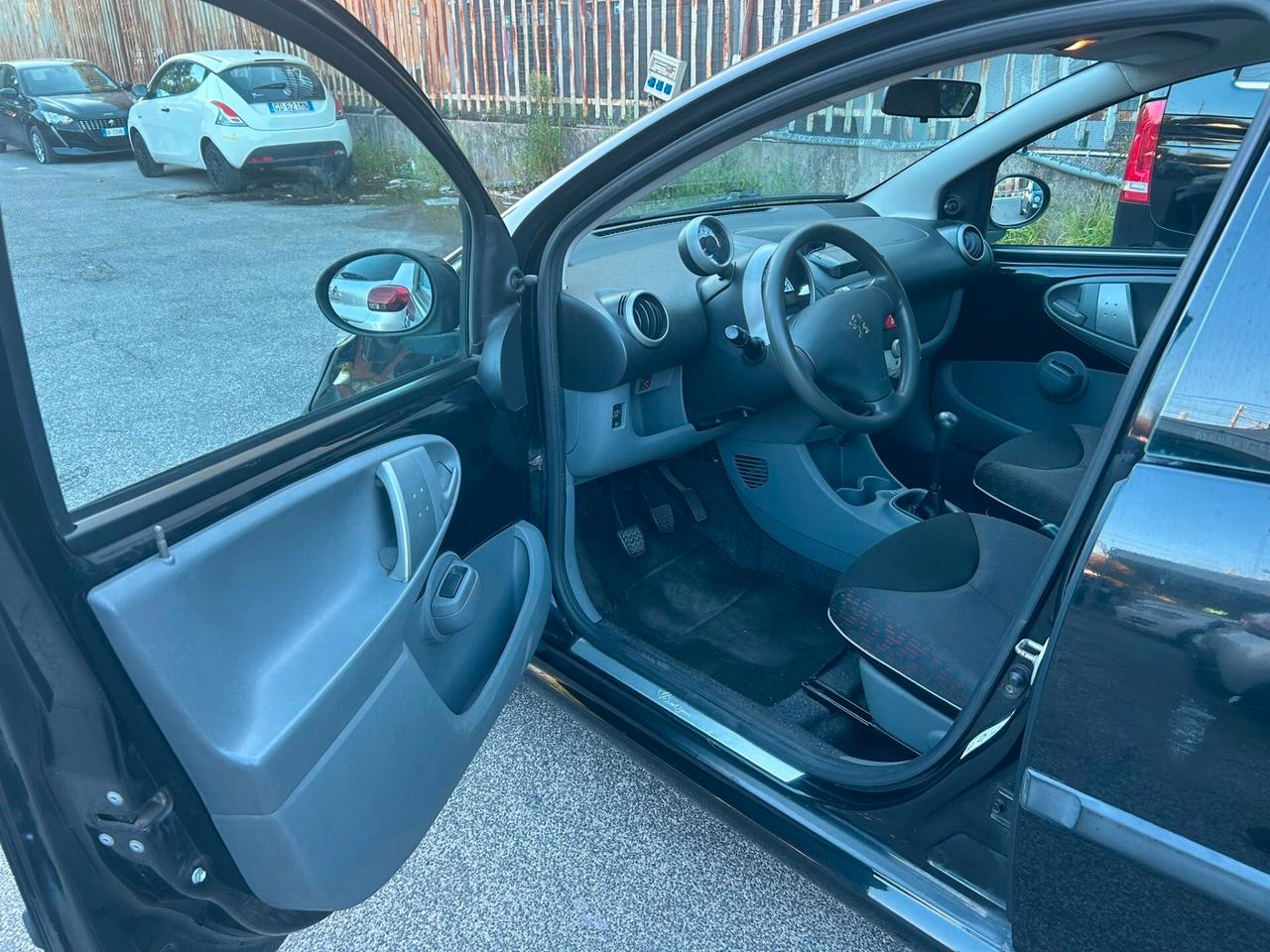 Peugeot 107 1.0 68CV 5p. Active