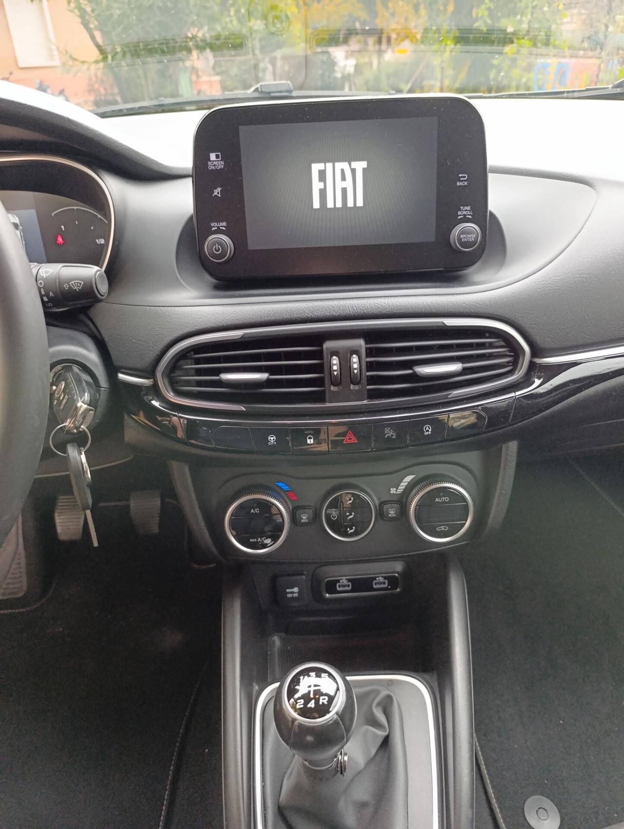 Fiat Tipo 1.3 Multijet FULL OPTIONAL #GM