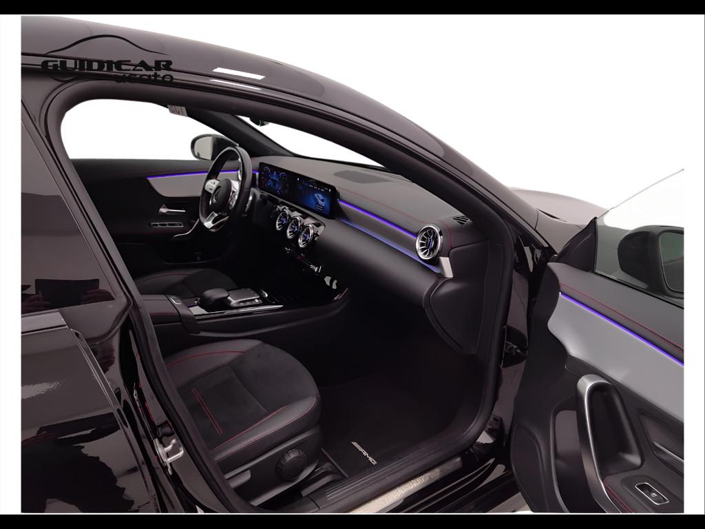 Mercedes-Benz CLA Sh.Brake - X118 - CLA Shooting Brake 200 d Premium auto