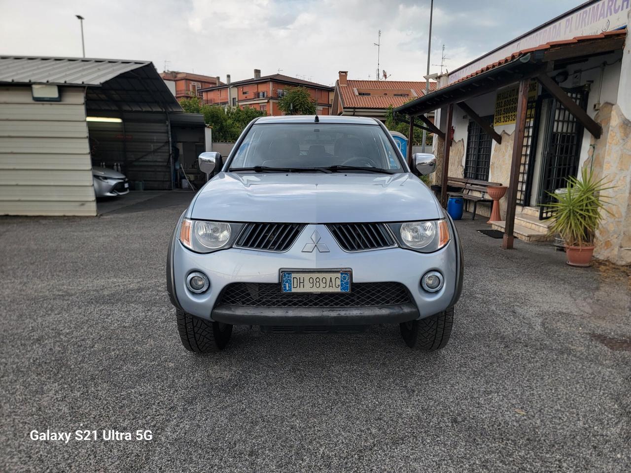 Mitsubishi L200 2.5 DI-D/136CV Double Cab Intense