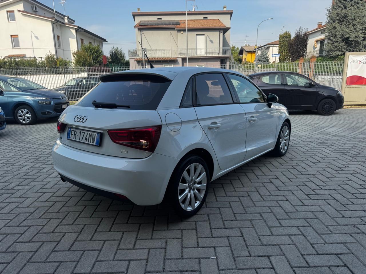 Audi A1 1.6 TDI S tronic Admired