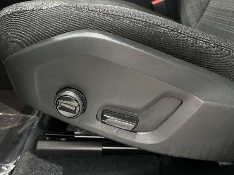 Volvo XC60 XC60 B4 (d) AWD automatico Core