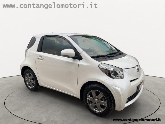 TOYOTA iQ 1.0