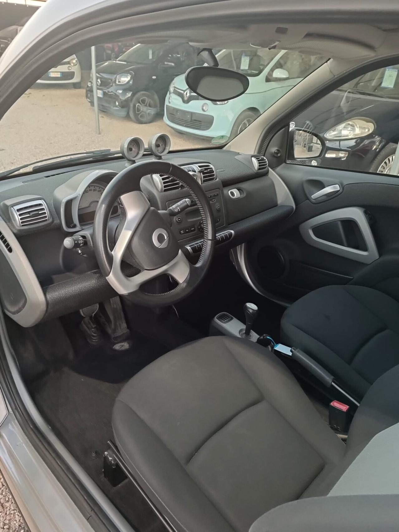 Smart ForTwo 1000 52 kW coupé pure