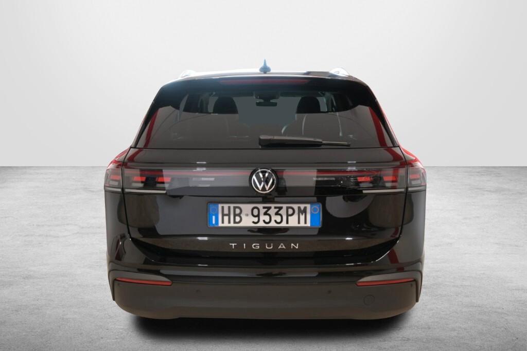 VOLKSWAGEN TIGUAN NEW 2.0 TDI 150CV DSG EDITION PLUS ( FARI IQ.LIGHT - DIGITAL COCKPIT - ADAPTIVE CRUISE - AMBIENT LIGHTS - CLIMA TRIZONA - APP CONNECT - PARK ASSIST - TELECAMERA POST. )