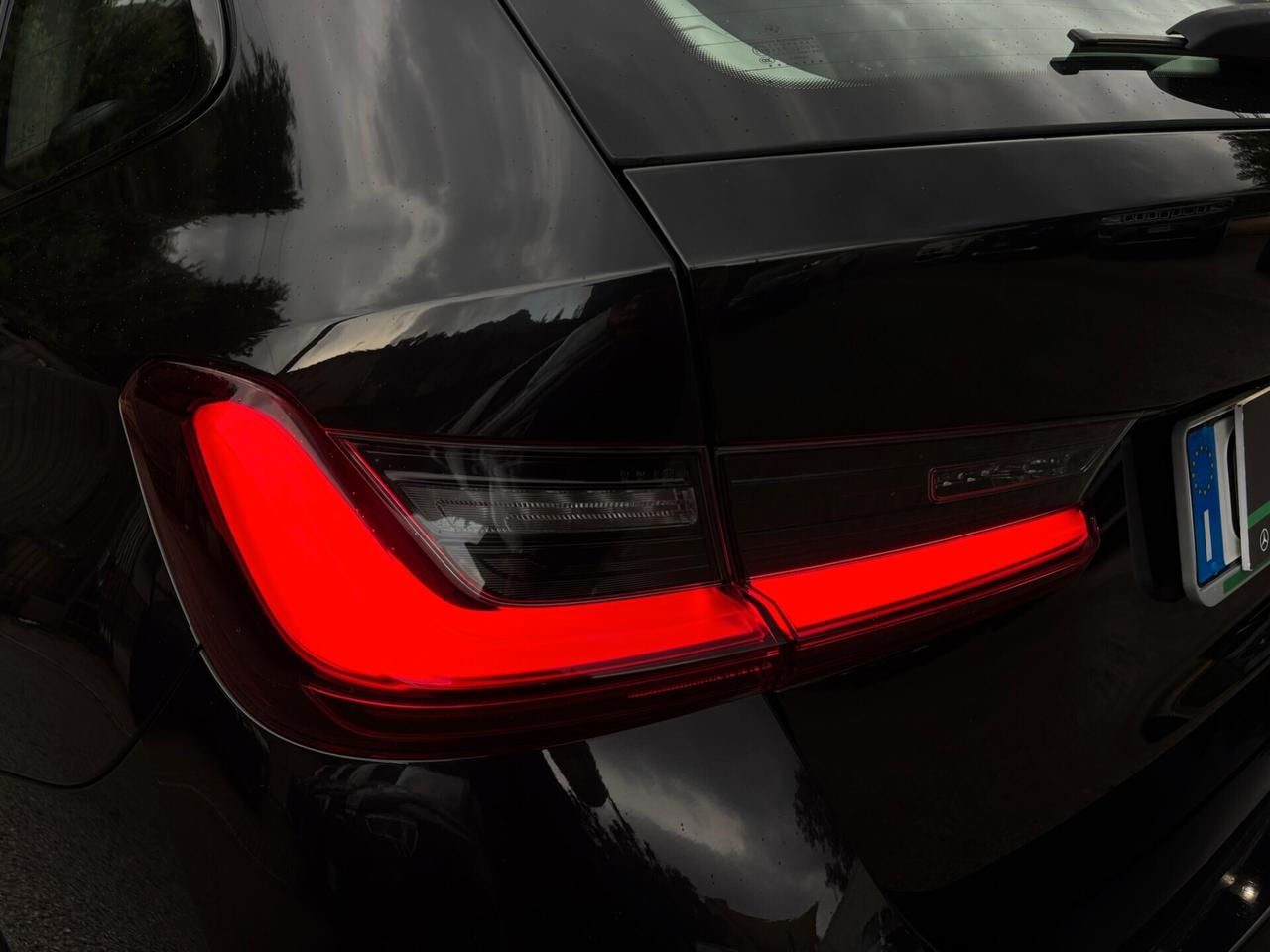 Bmw 318d 48V 150CV RESTYLING MY 23 Touring Msport FULL