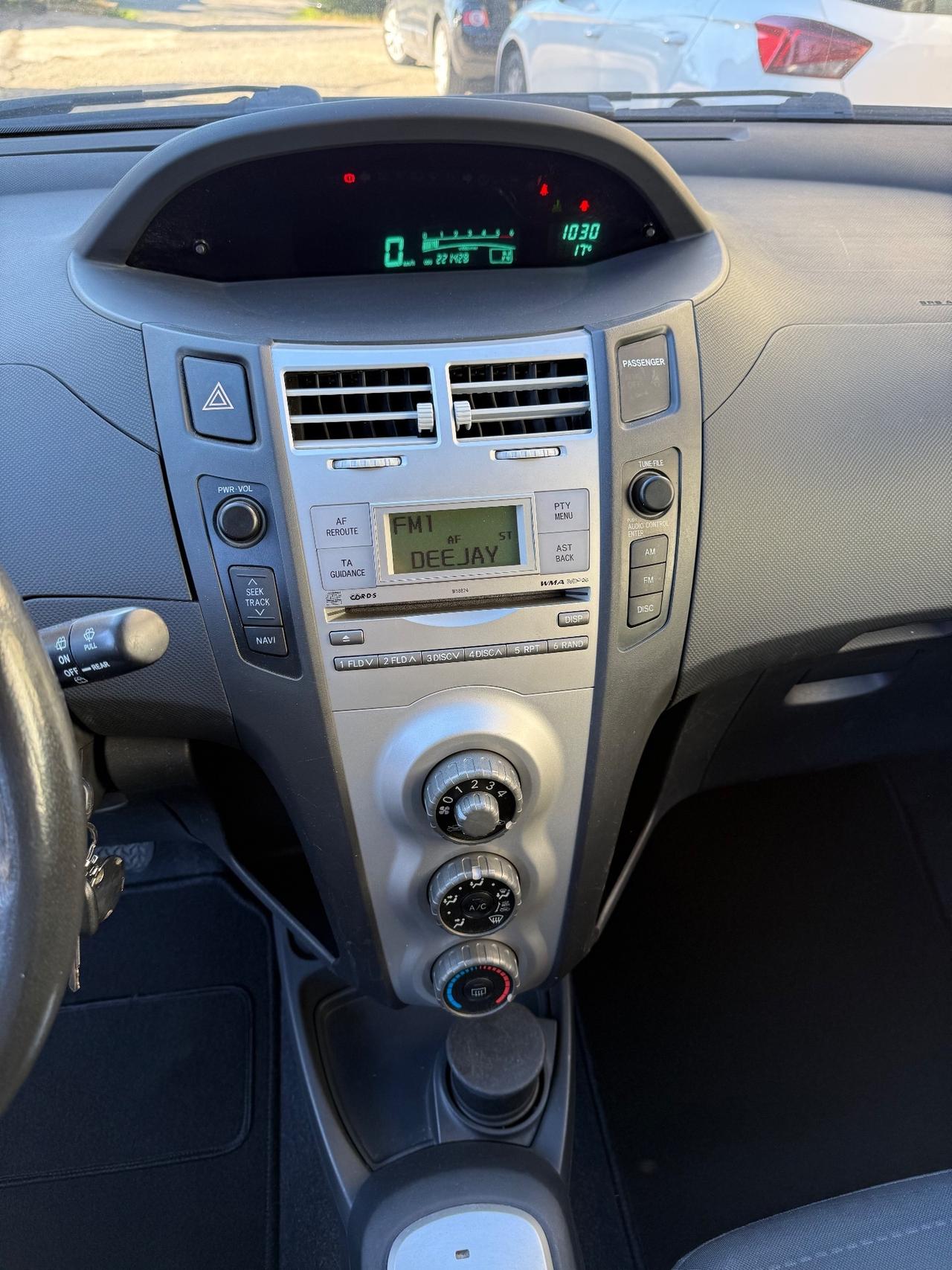 Toyota Yaris 1.4 D-4D 5 porte M-MT Sol