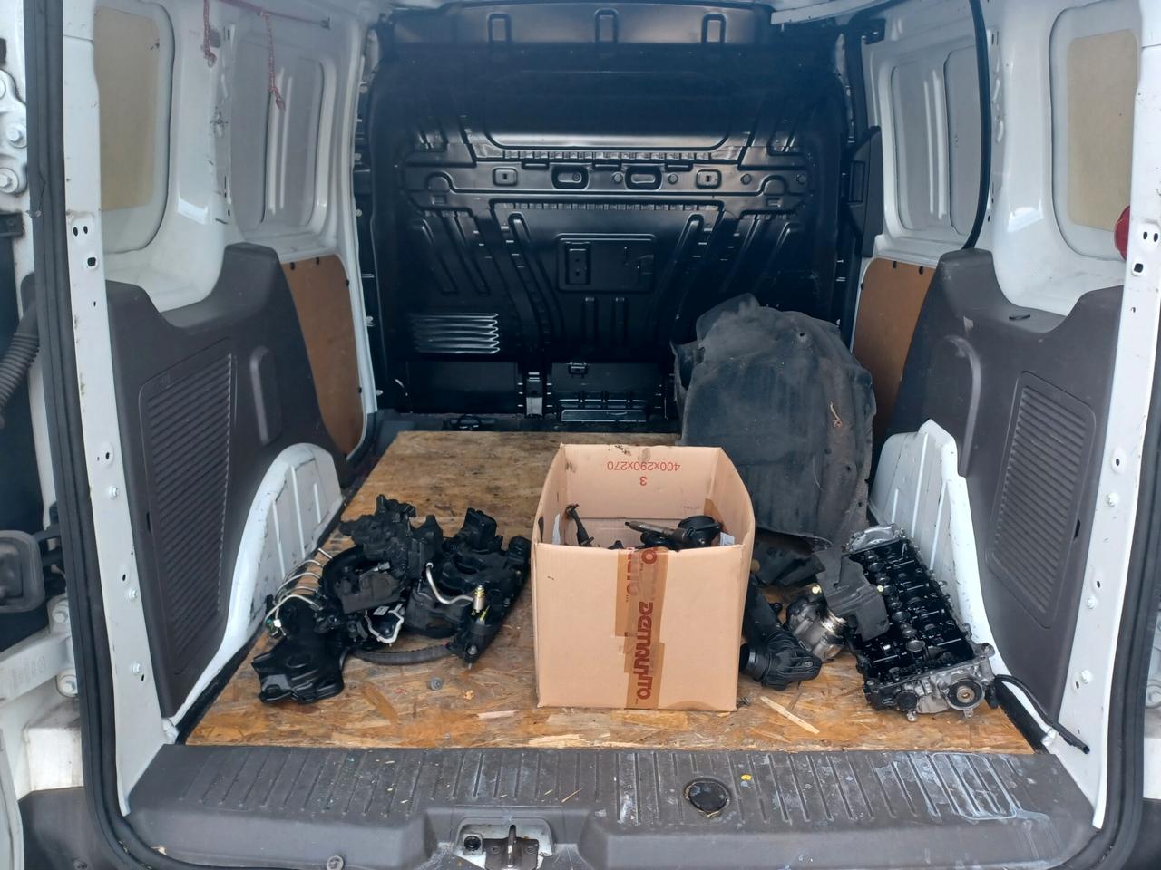 Ford Transit Connect 1.5 TDCI 100 CV ANNO 2021