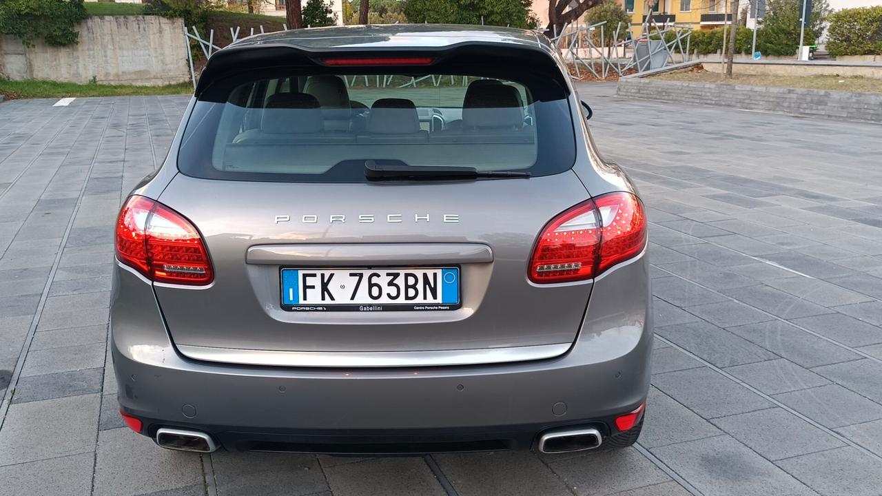 Porsche Cayenne 3.0 Diesel Pari al nuovo
