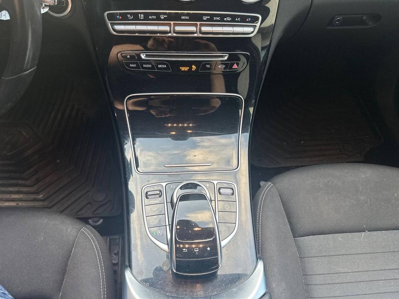Mercedes-Benz Classe C-W205 2014 Berlina - C 180 d (bt) Executive auto