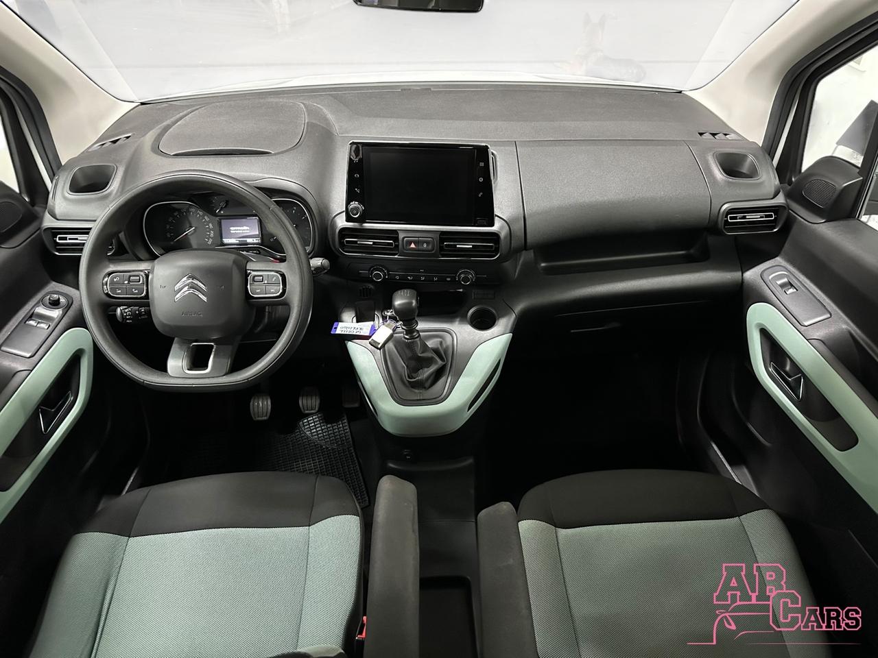 Citroen Berlingo 7 POSTI