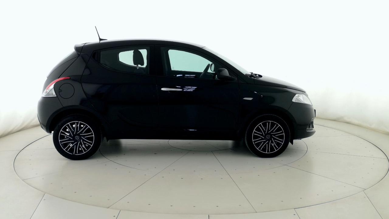 LANCIA Ypsilon III 2021 - Ypsilon 1.0 firefly hybrid Gold s&s 70cv 5p.ti