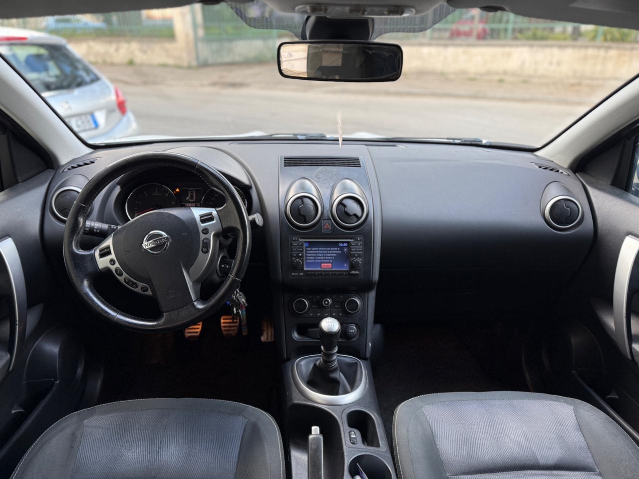 Nissan Qashqai 2.0 dCi DPF Tekna