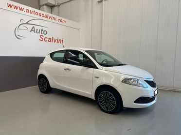 Lancia Ypsilon 1.0 FireFly 5 porte S&S Hybrid Ecochic