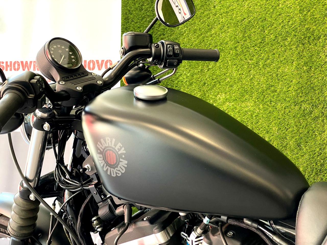 Harley-Davidson Sportster Iron 883 -COME NUOVA