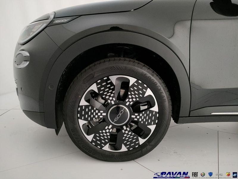FIAT 600 1.2 Hybrid 110 CV DCT MHEV La Prima