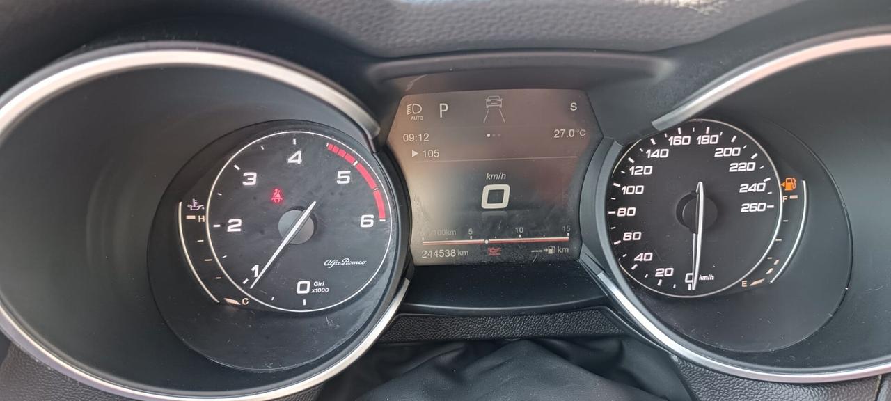 Alfa Romeo Stelvio 2.2 Turbodiesel 210 CV AT8 Q4 Super