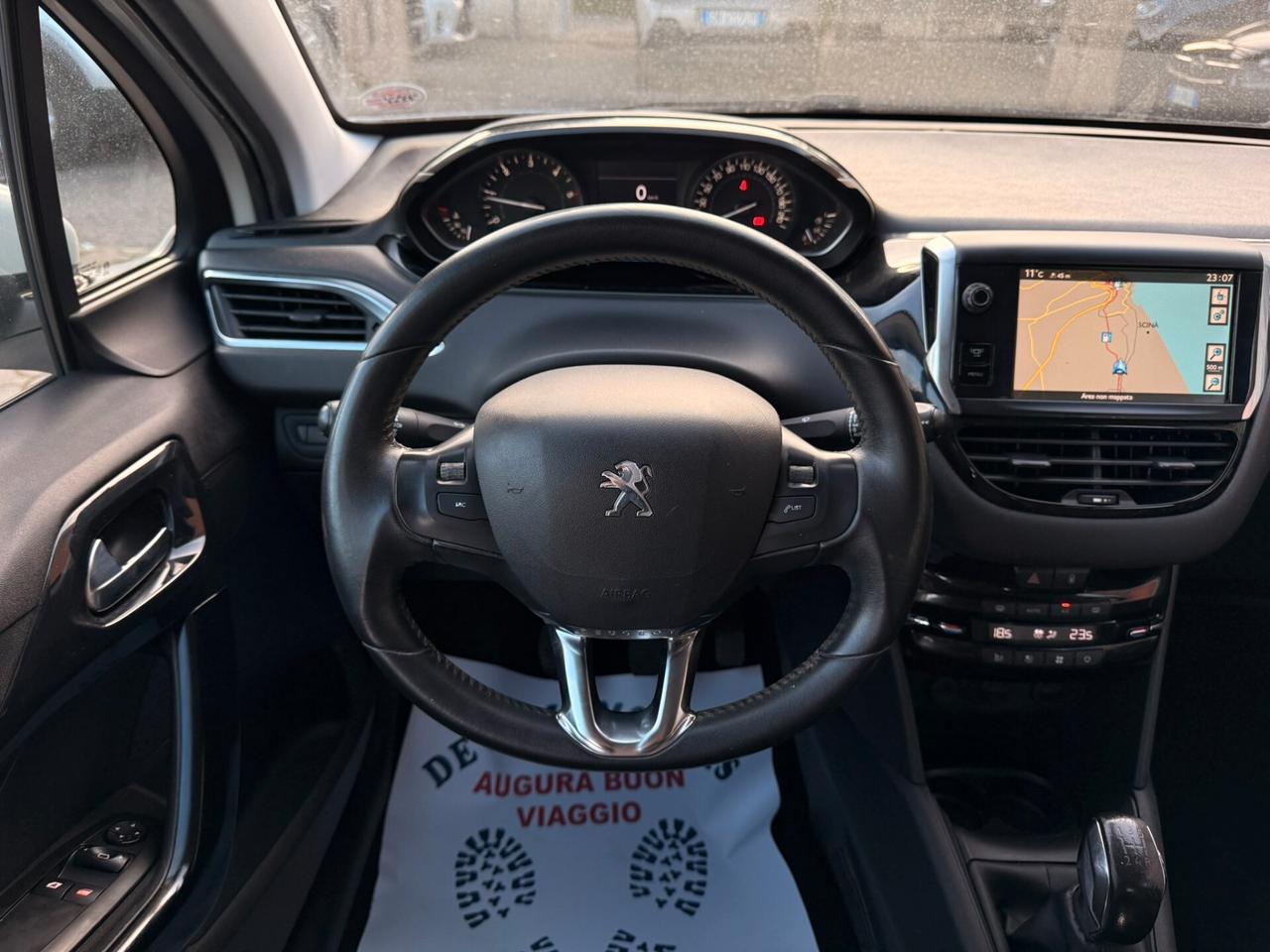 Peugeot 208 1.4 HDi 68CV Allure - 2013