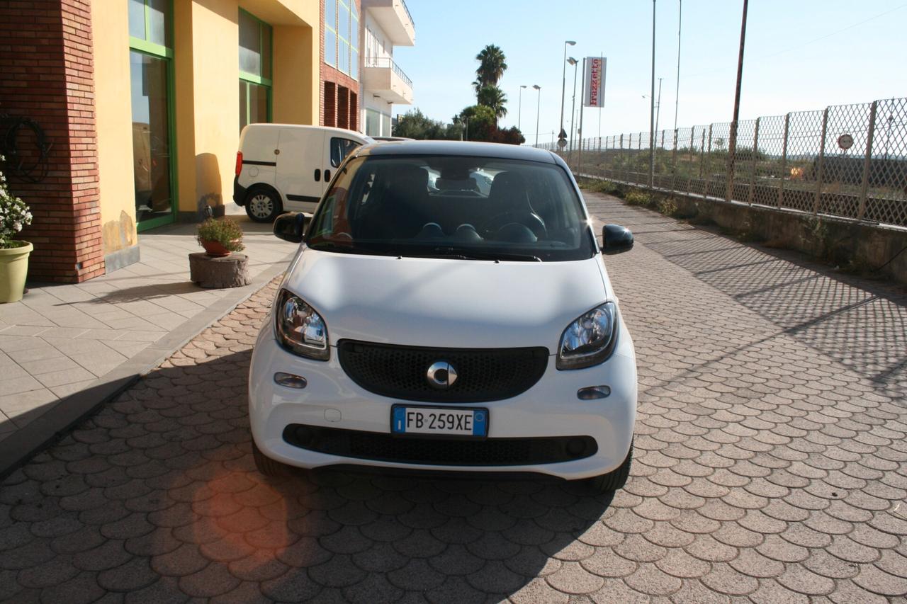 Smart ForFour 70 1.0 Passion