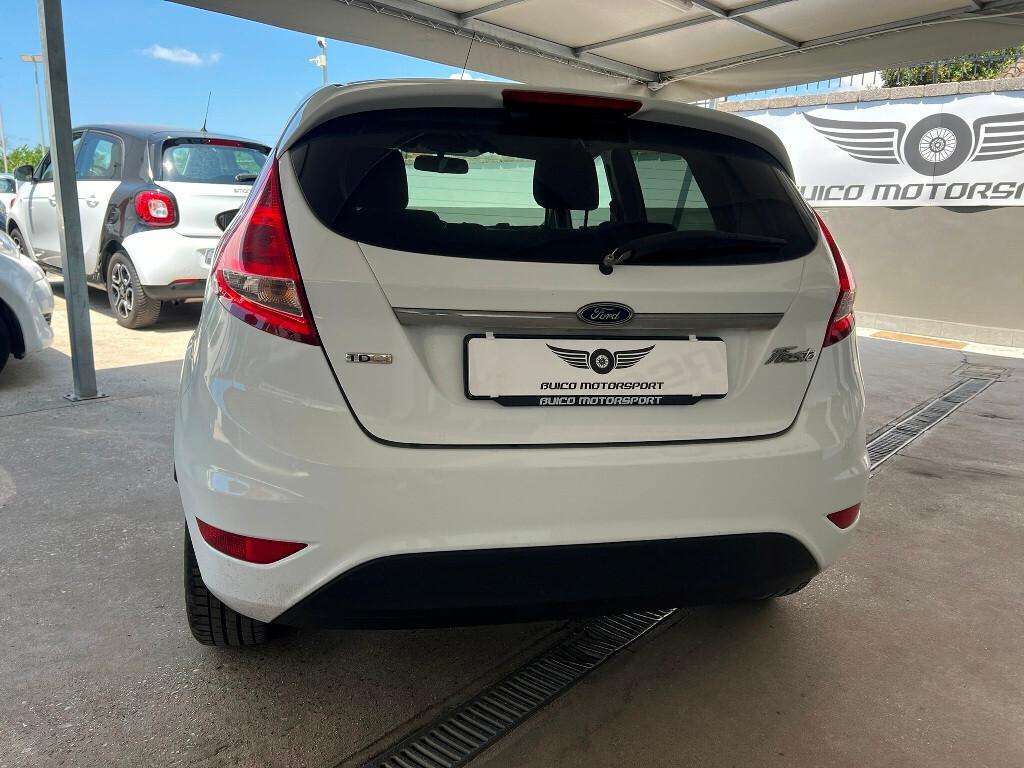 Ford Fiesta 1.4 TDCi Titanium 5p Unipro’