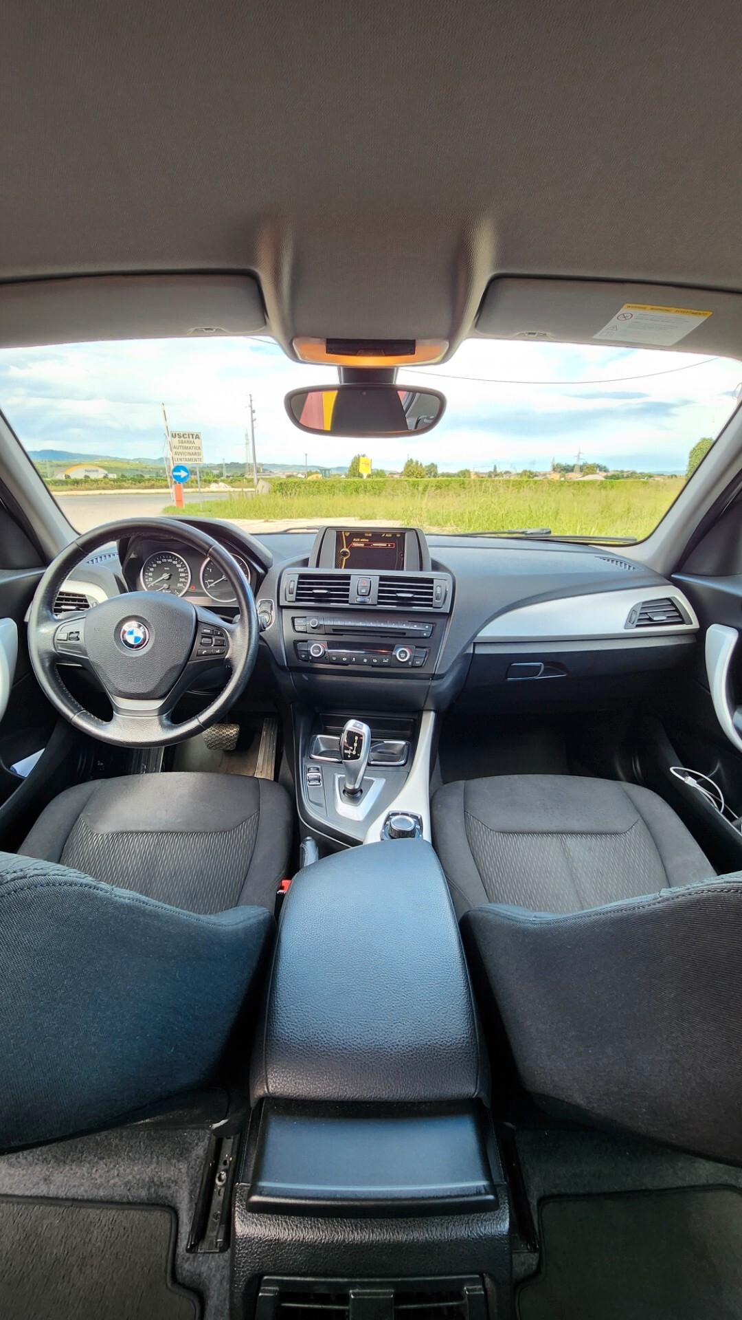 Bmw 120 120d 5p. Business