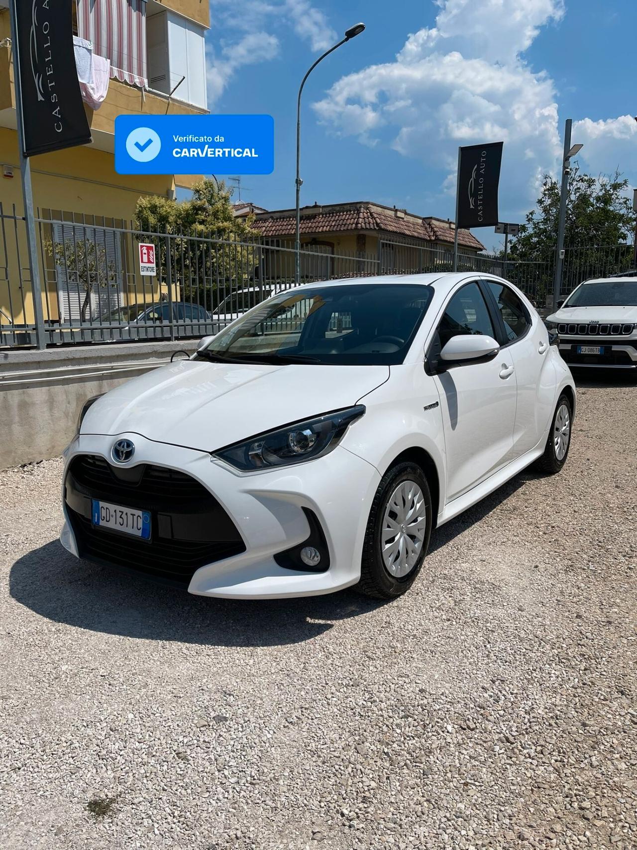 Toyota Yaris 1.5 Hybrid 5 porte Business