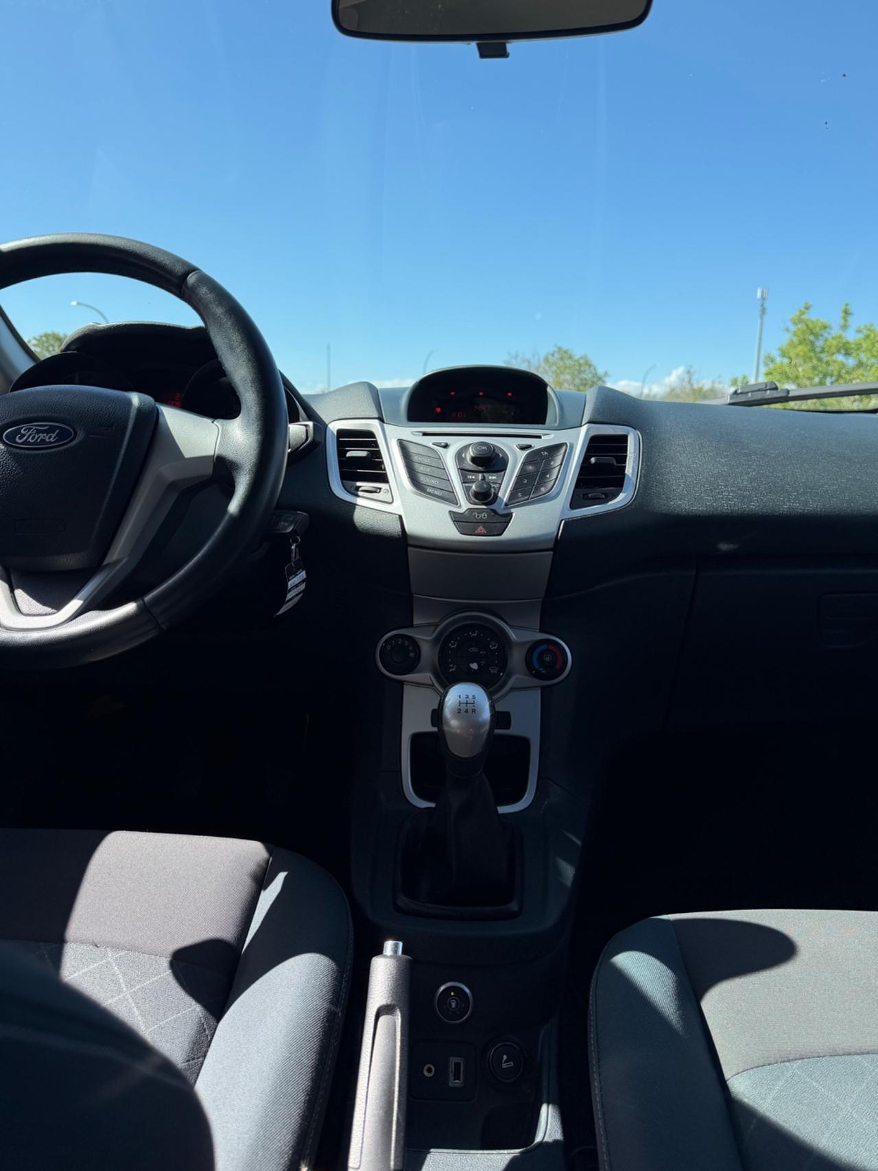 Ford Fiesta Ikon 1.4 16V 5p.Bz.- GPL Business