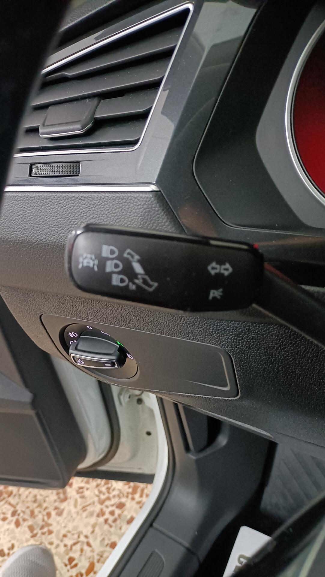 Volkswagen Tiguan 1.6 TDI SCR Sport BlueMotion Technology