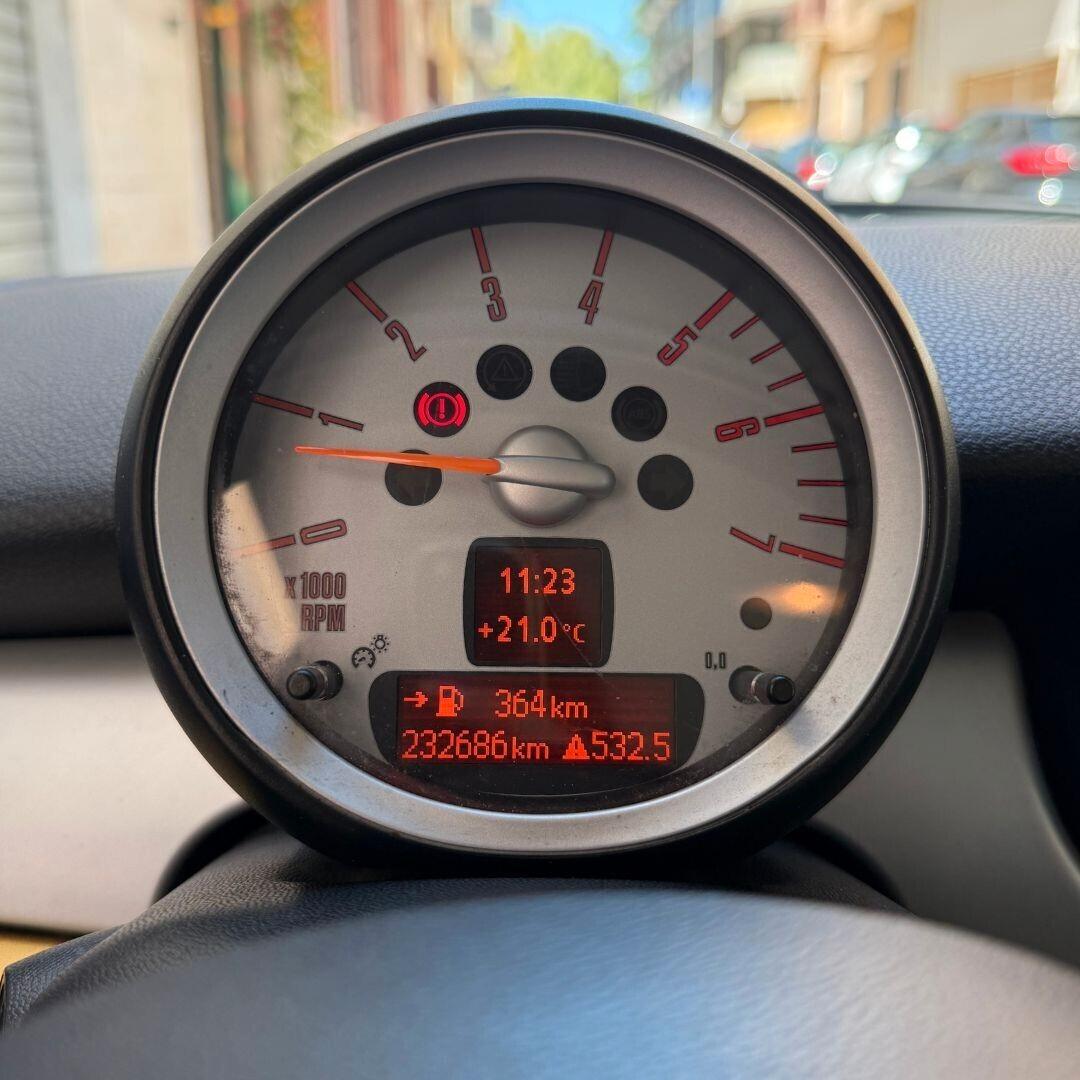 Mini Cooper D 1.6 diesel