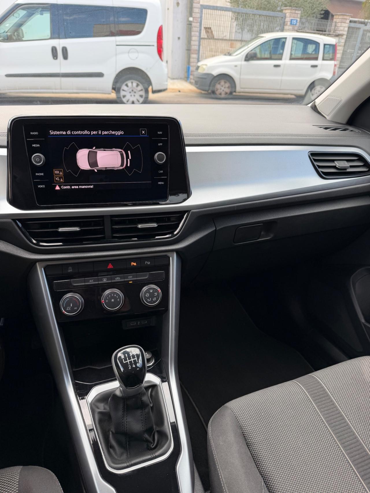 Volkswagen T-Roc 1.0 110 cv TSI Style-2023/LED