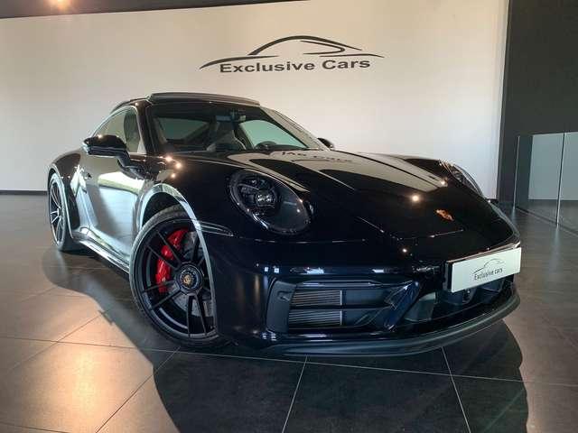 Porsche 992 911 Coupe 3.0 Carrera 4 GTS auto