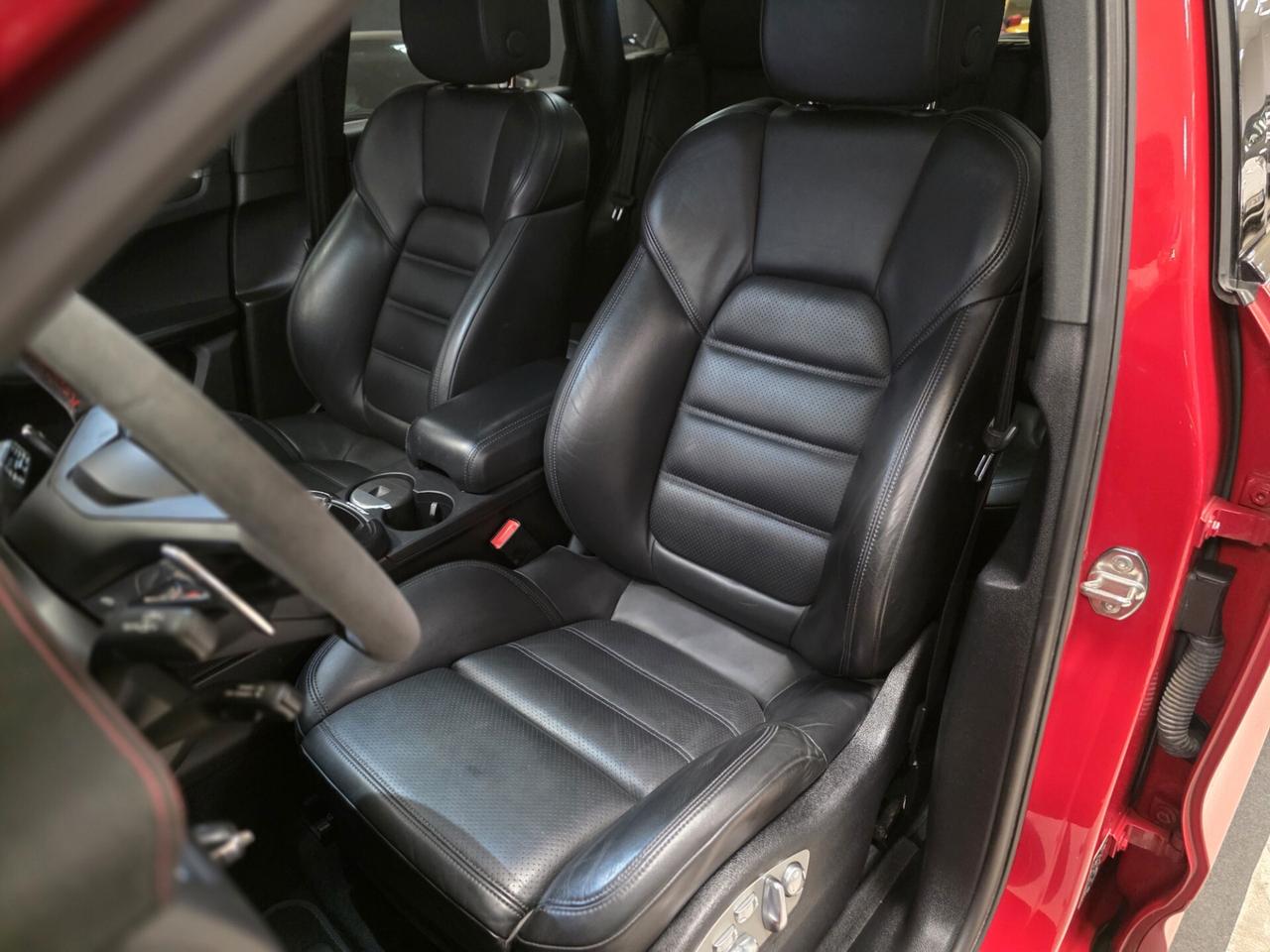 Porsche Macan 2.0 265cv