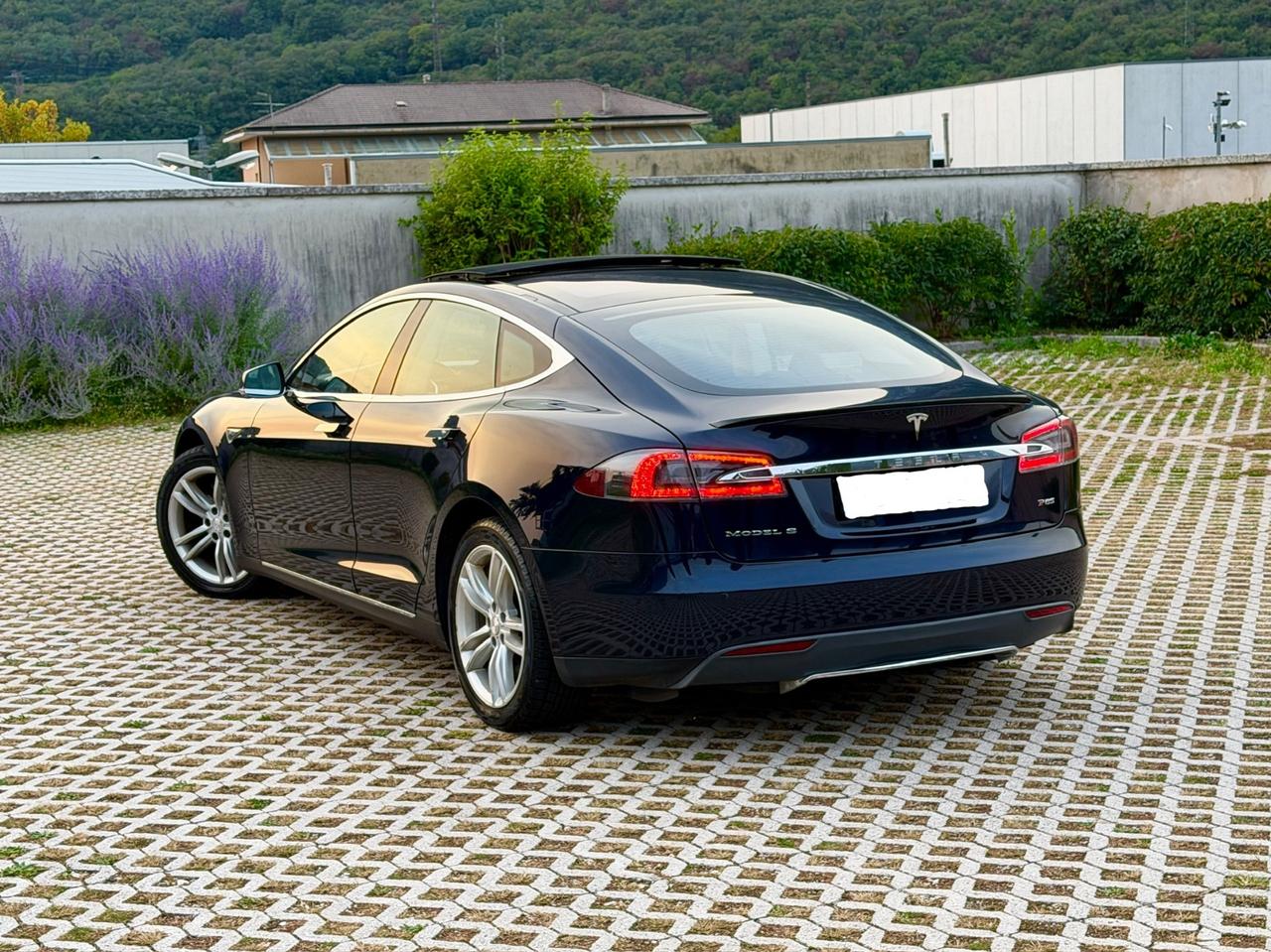Tesla Model S P85,,RICARICA GRATIS A VITA SC01”