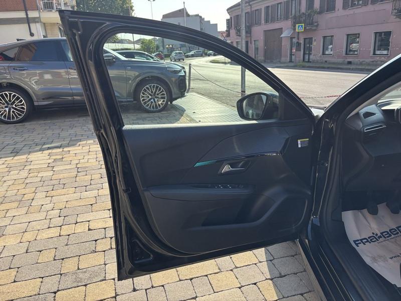 Peugeot 208 5 Porte 208 1.2 puretech Active Pack s&s 100cv LED-APP CONNECT-16"