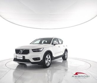 VOLVO XC40 D3 Geartronic Momentum