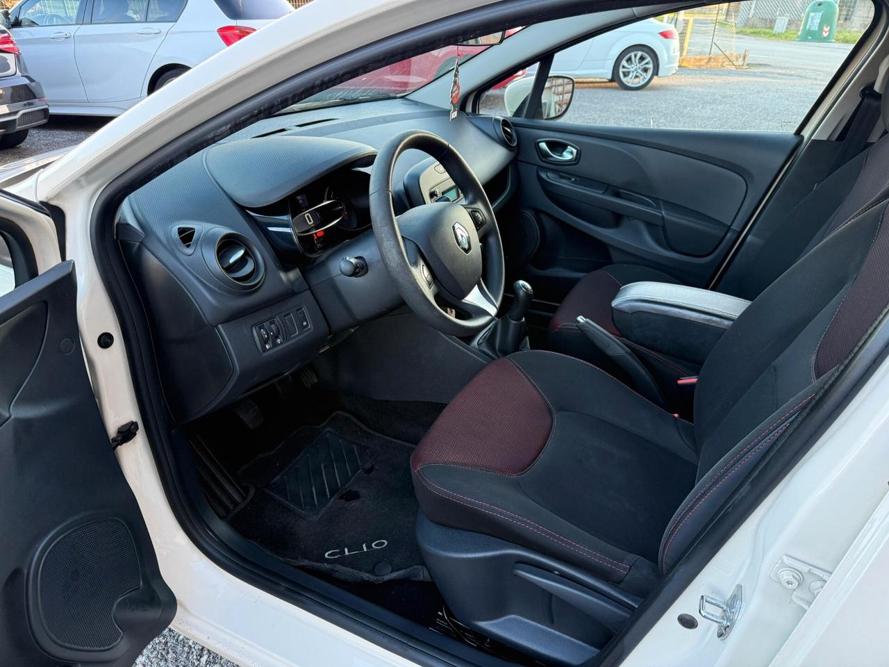 Renault Clio dCi 8V 90CV Start&Stop 5 porte Energy Intens