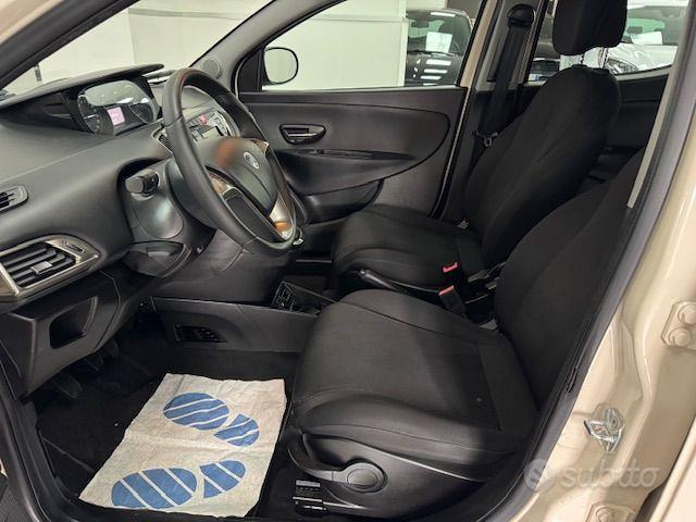 Lancia Ypsilon 1.3 mjt 95CV Gold KM CERT