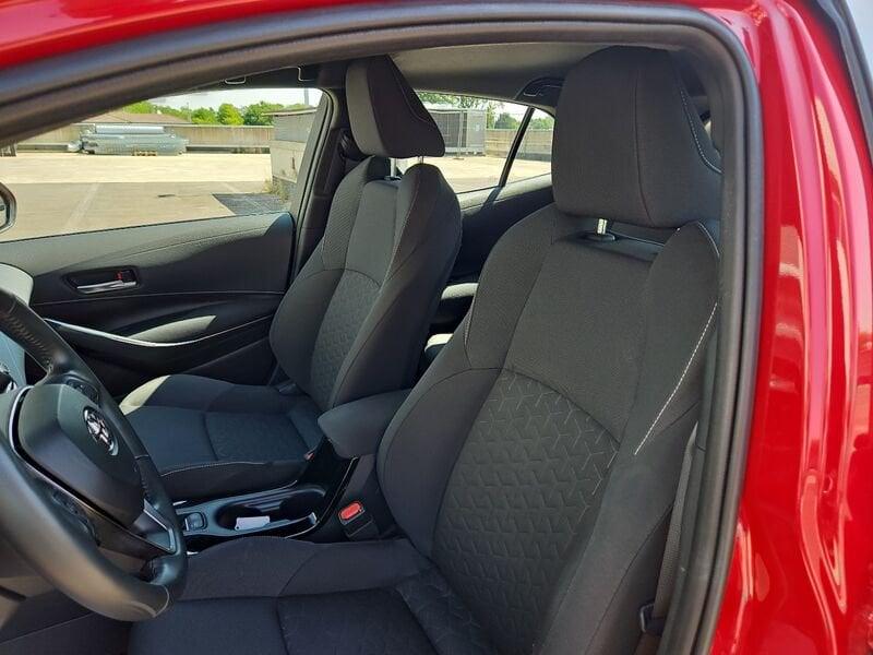 Toyota Corolla 1.8 Hybrid Active