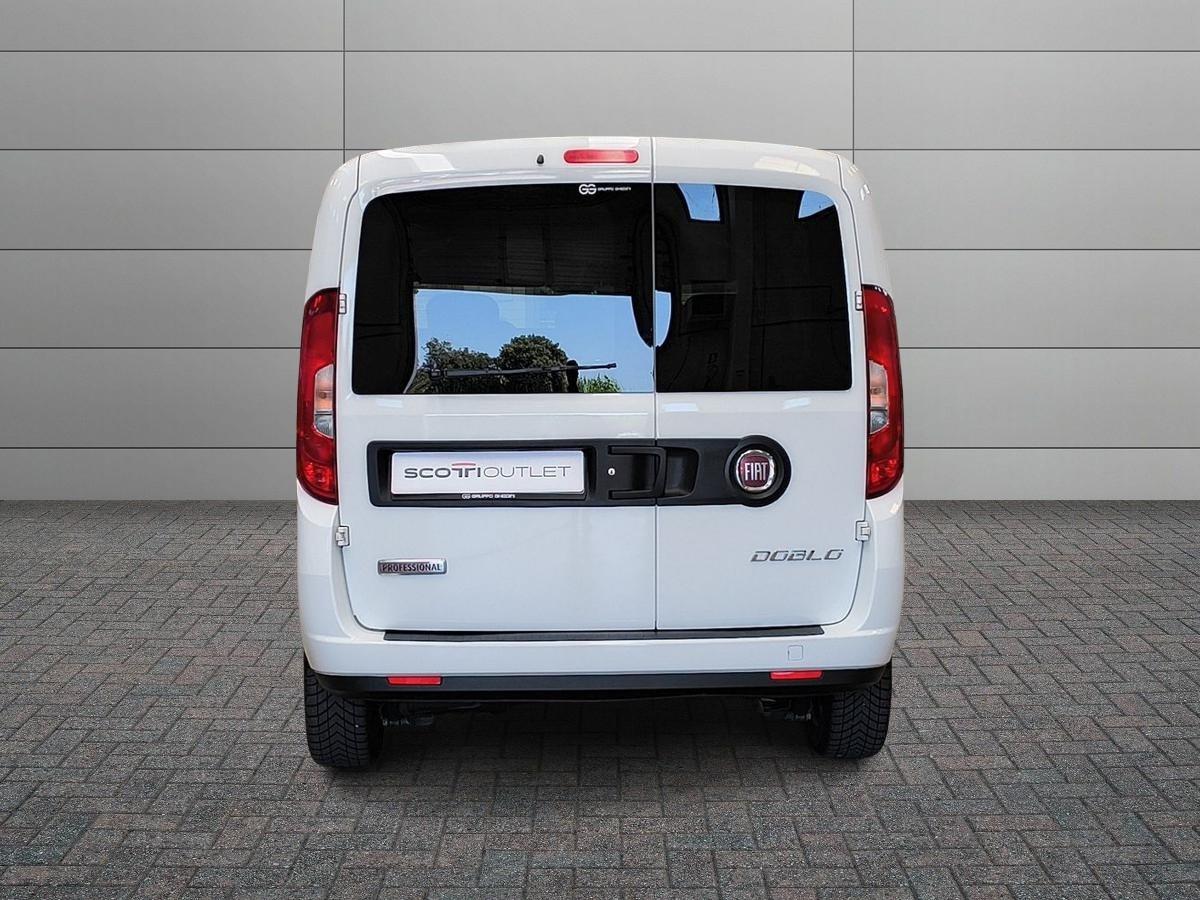 FIAT Doblò 3ª serie - Doblò 1.6 MJT 105CV S&S PC Combi N1 Lounge