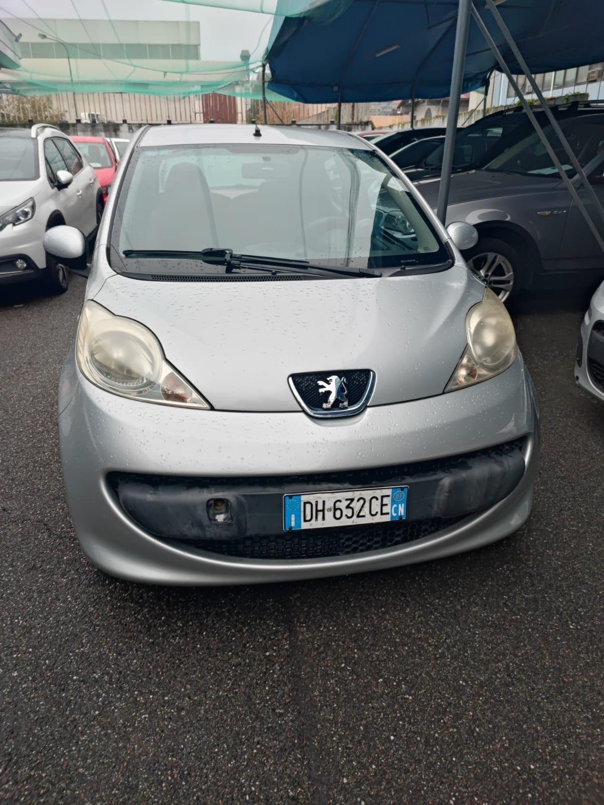 Peugeot 107 1.0 68CV 5p. Desir