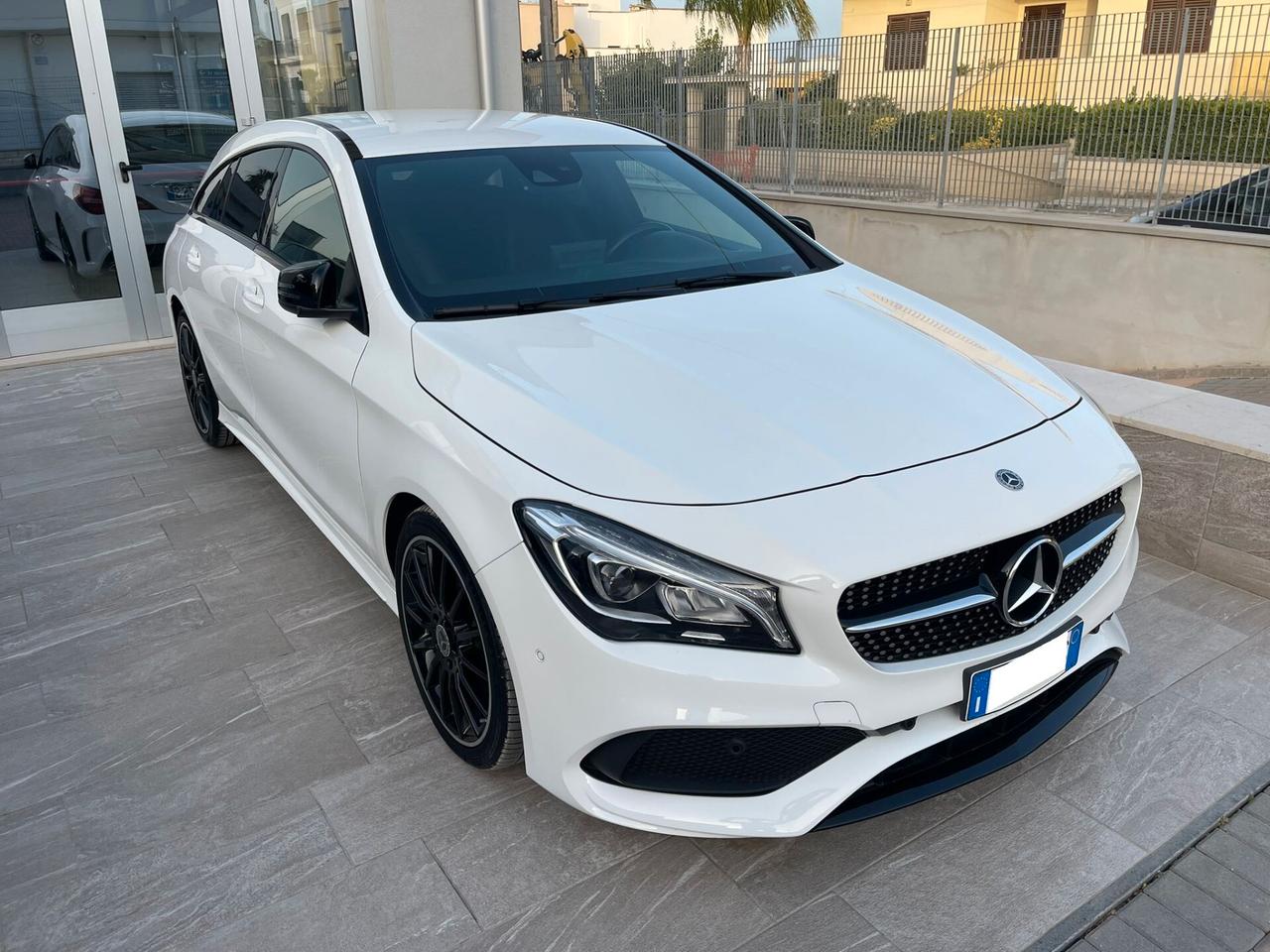 MERCEDES CLA 200 136CV PREMIUM