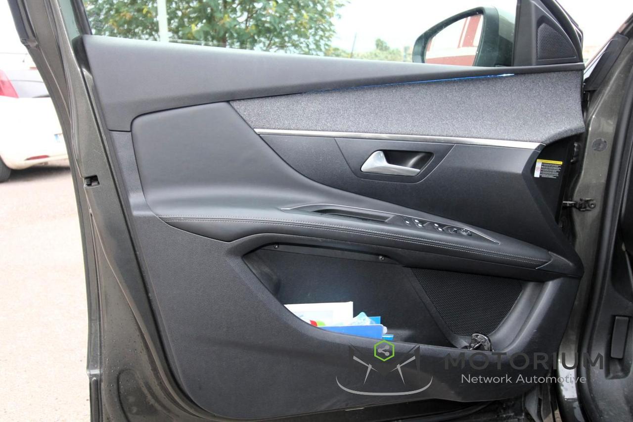 Peugeot 3008 3008 1.6 bluehdi Business s&s 120cv