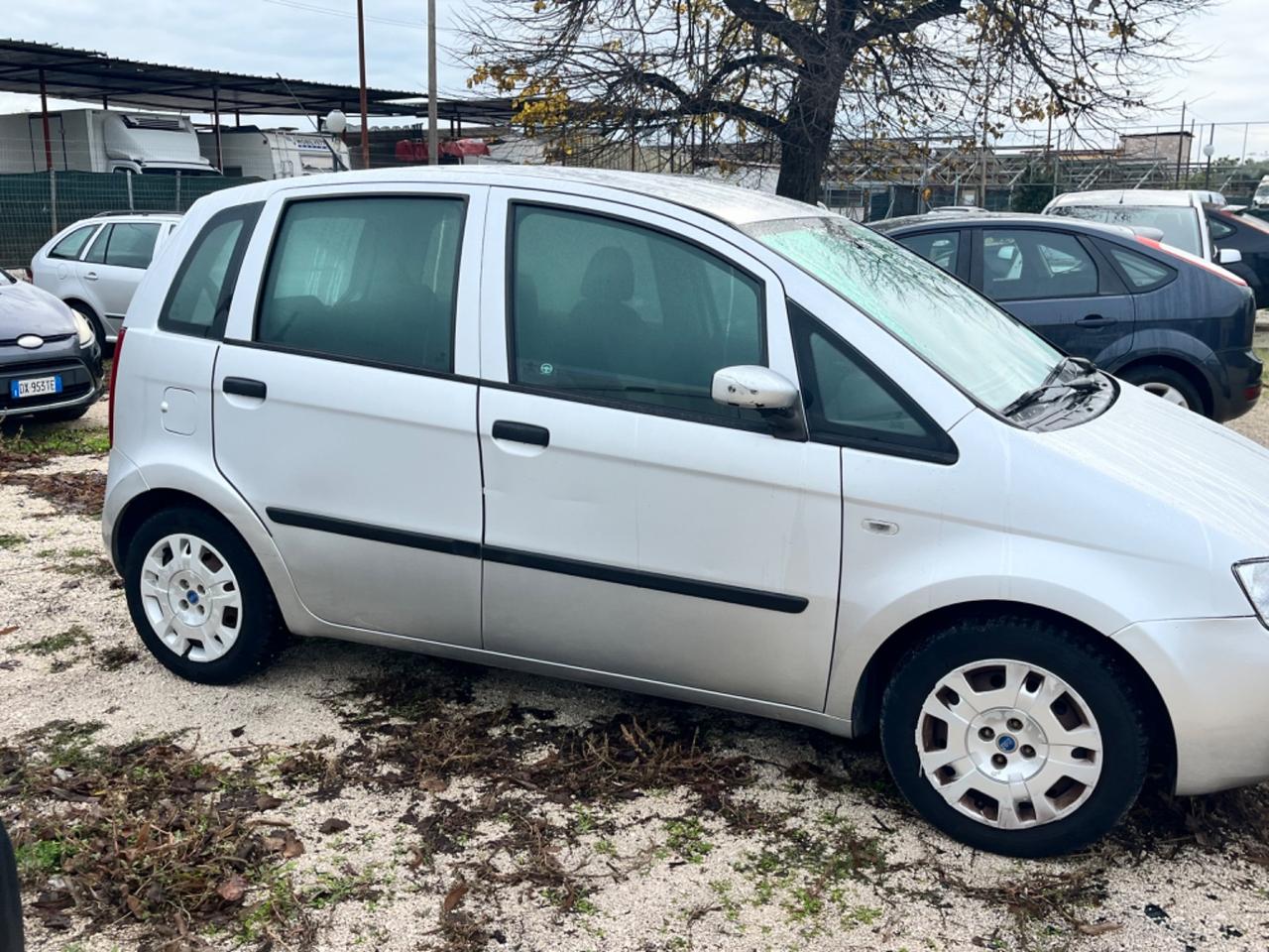 Fiat Idea 1.3 Multijet 16V 70 CV BlackStar X Neopatentati