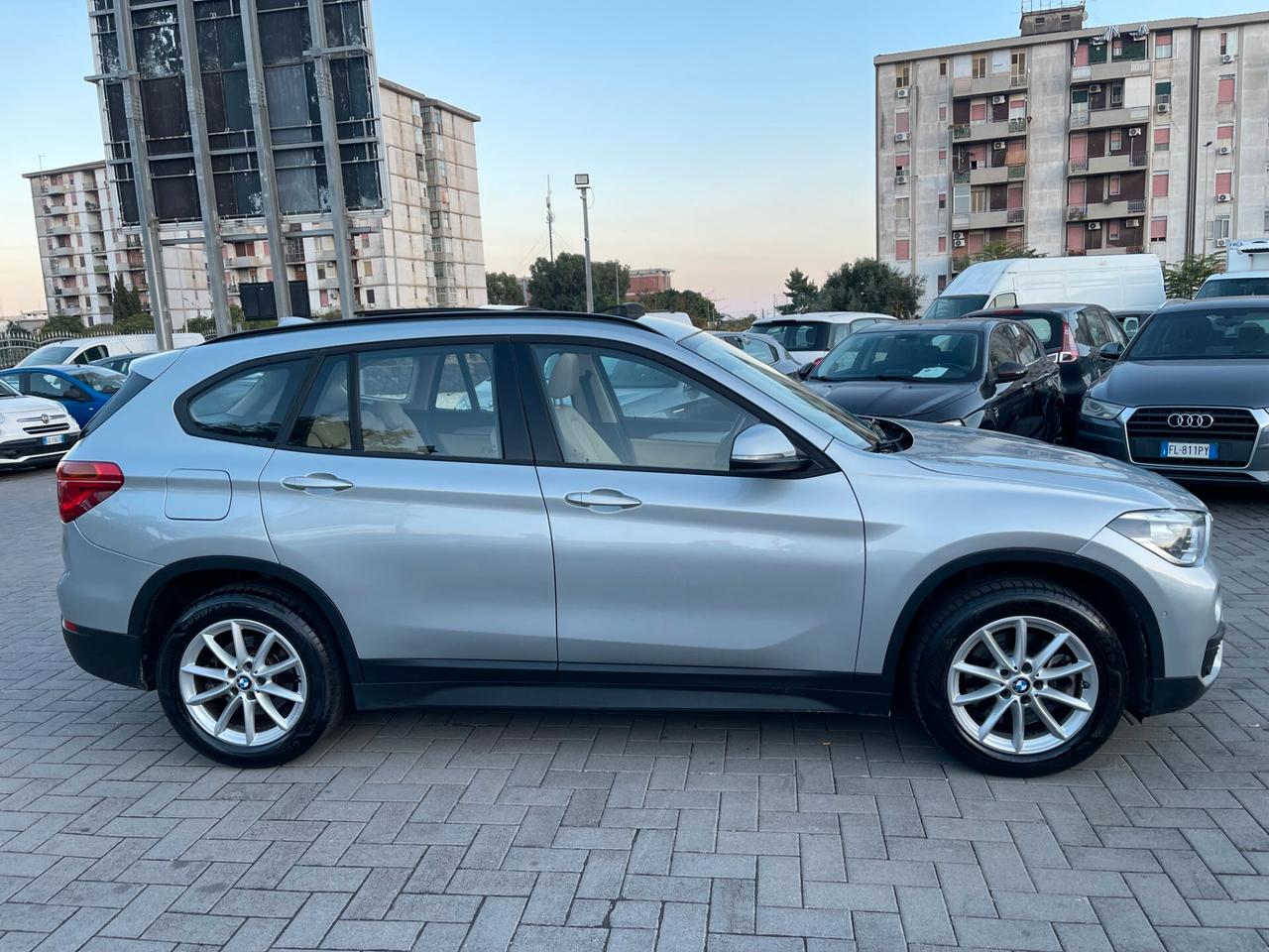 Bmw X1 xDrive20d 190cv tettuccio apribile