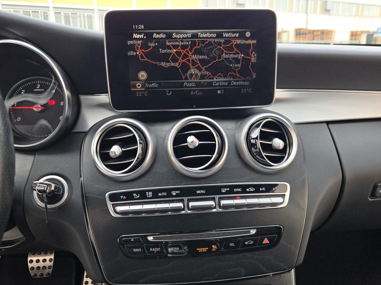 Mercedes-benz C 220d coupé premium AMG