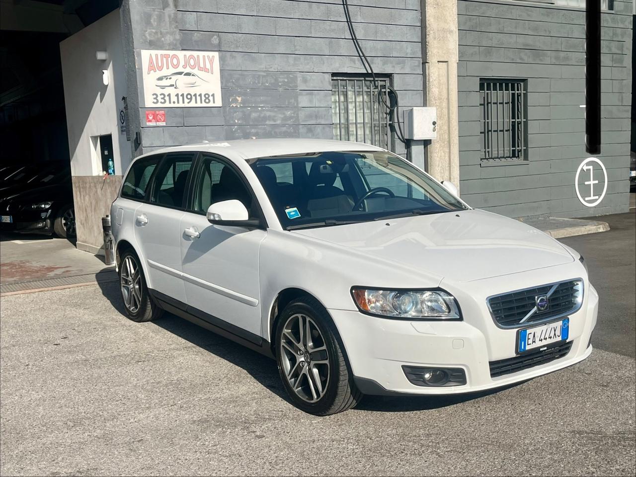 Volvo V50 D2 1.6D Drive R-design