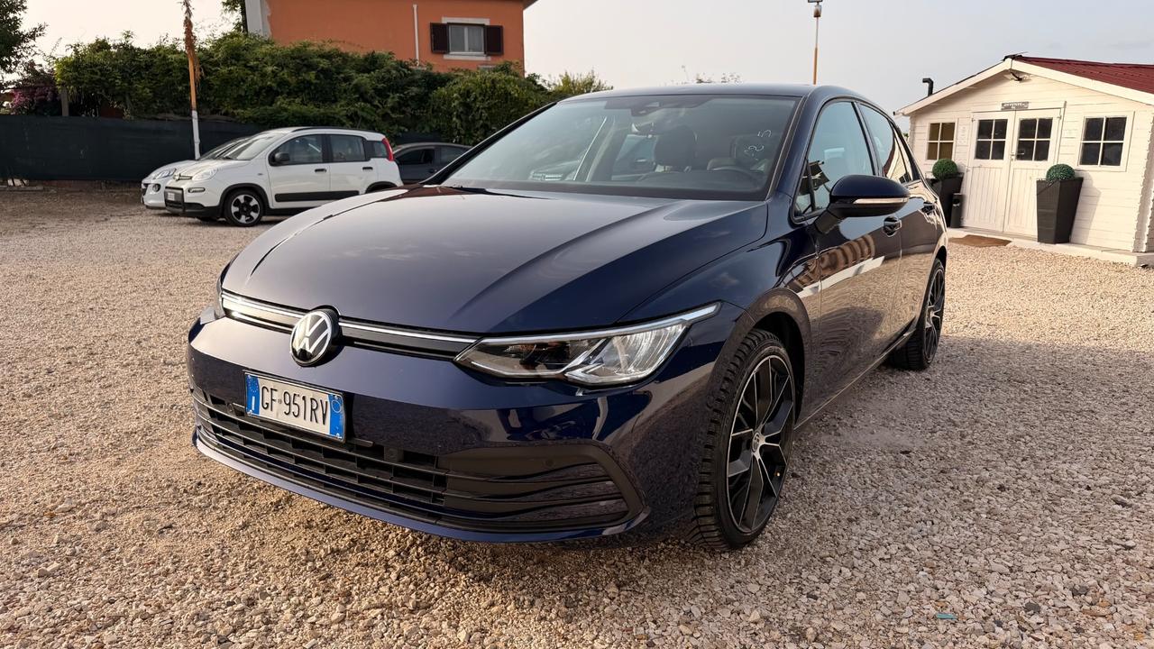 Volkswagen Golf 1.0 eTSI EVO DSG Life