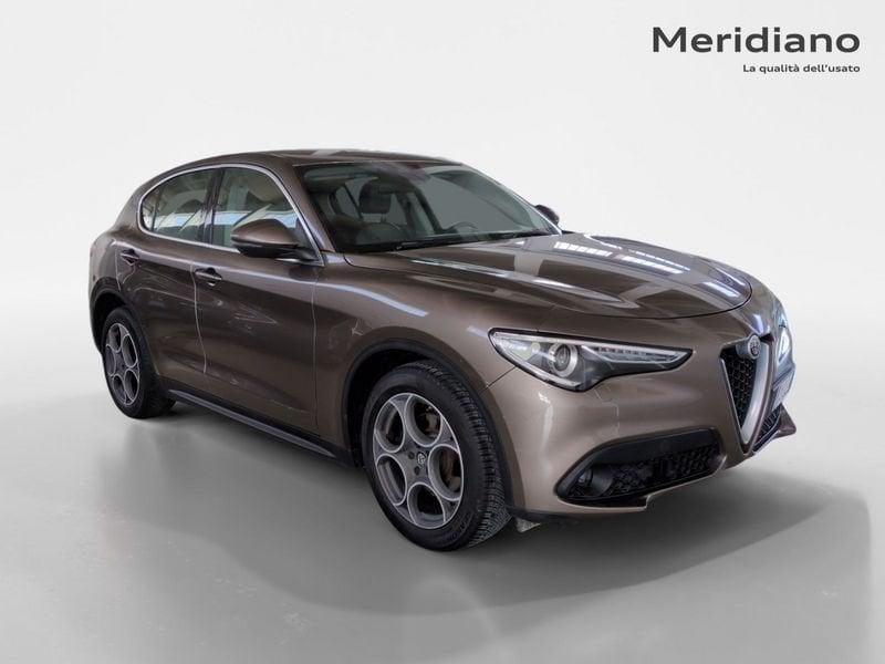 Alfa Romeo Stelvio 2.2 Turbo Diesel 180CV AT8 RWD Executive